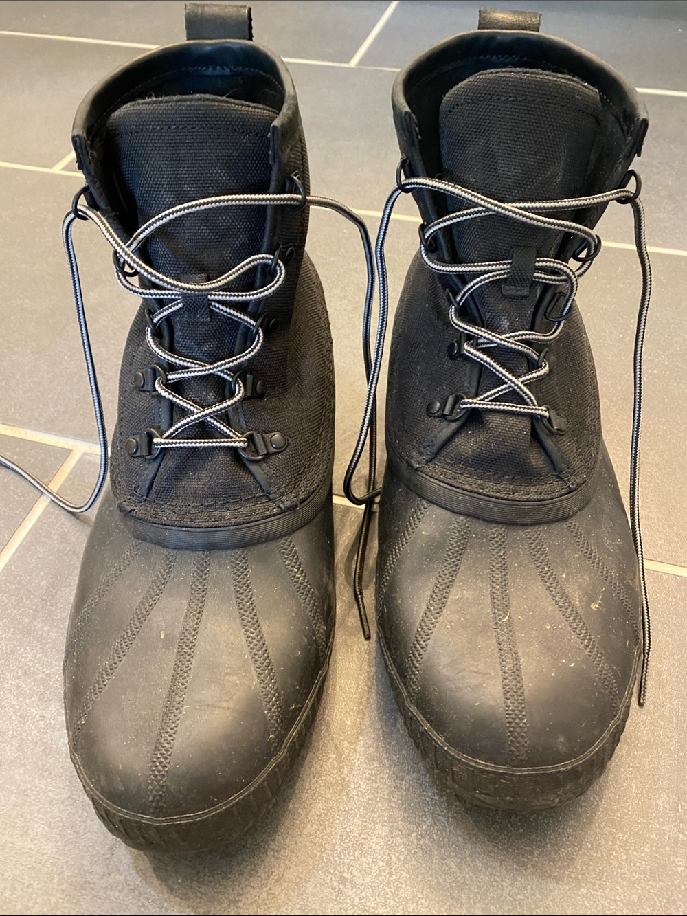 SOREL Size 13 Men's Black Lace-Up Duck Boots